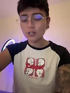 Chriss_gomez2 from StripChat is Freechat