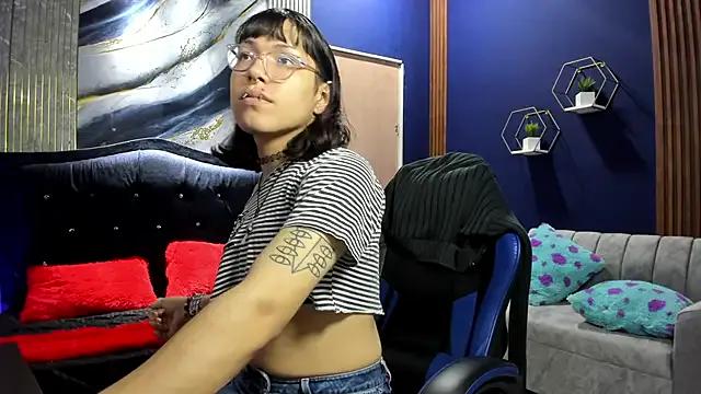 christina_vamp1 from StripChat is Freechat