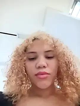 ChurkyQueen_69 from StripChat is Freechat