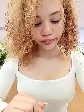 ChurkyQueen_69 from StripChat is Freechat