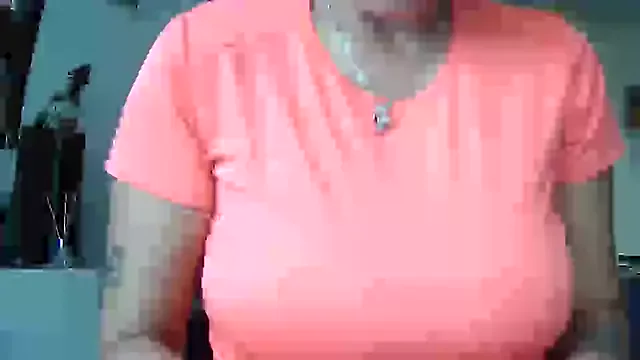 Cicamica12 on StripChat 