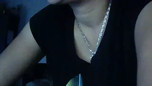 Cicamica12 on StripChat 