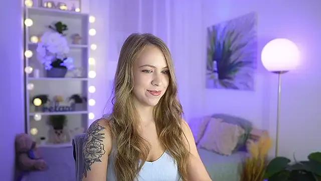 Cindy_Grey from StripChat is Freechat