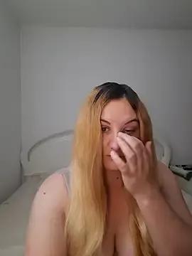 Claraxd8 from StripChat is Freechat