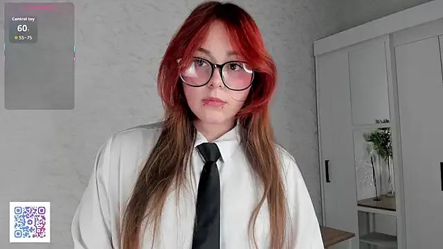 ClarineDurden from StripChat is Freechat