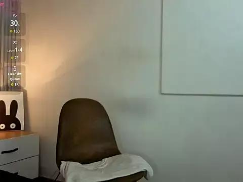 clariss_brown from StripChat is Freechat