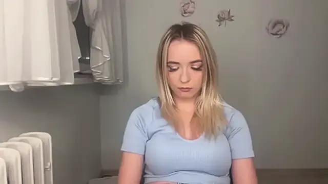 ClaudiaAmore from StripChat is Freechat