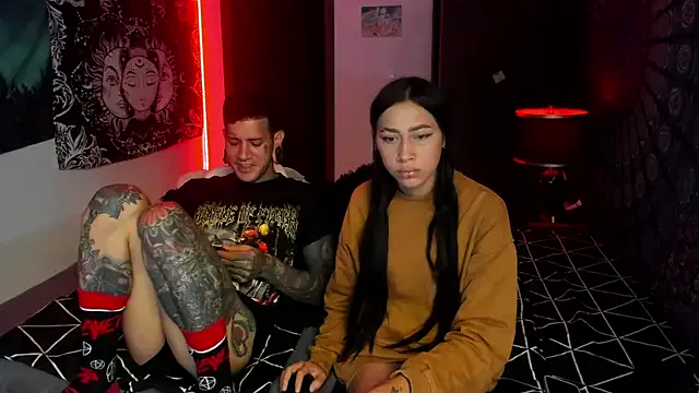 cleoo_jhonny from StripChat is Freechat