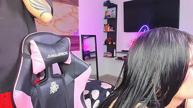 Try our streaming cams variety and talk on a personal level with our adorable girls streamers, showing off their bountiful shapes and dildos.