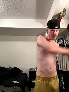 cloudy_bro from StripChat is Freechat
