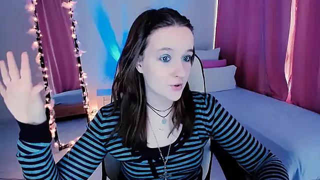 Clover_red from StripChat is Freechat
