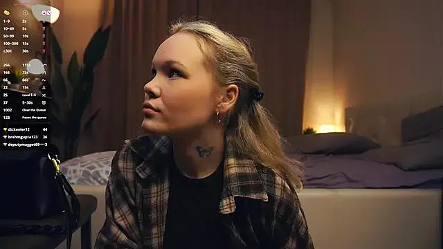 Try our streaming cams variety and talk on a personal level with our adorable girls streamers, showing off their bountiful shapes and dildos.