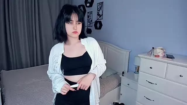 Try our streaming cams variety and talk on a personal level with our adorable girls streamers, showing off their bountiful shapes and dildos.