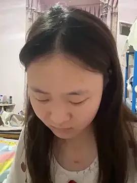 CoCo-s from StripChat is Freechat
