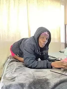 Cocowett from StripChat