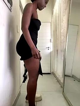 Cocowett from StripChat