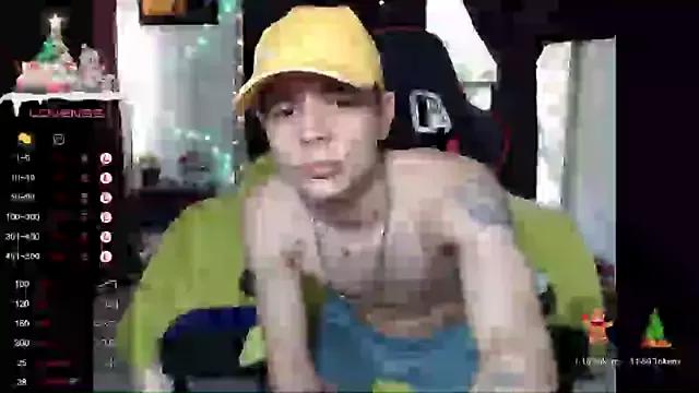 ColombianBoyDirty from StripChat