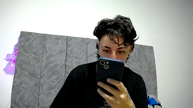 connie58 on StripChat 