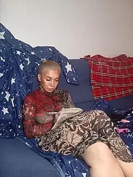 Conny_Shellie from StripChat is Freechat