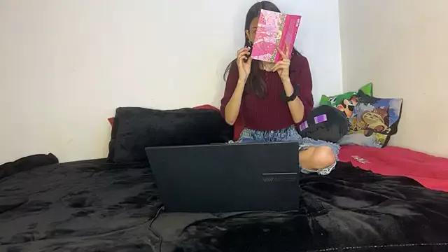 Try our streaming cams variety and talk on a personal level with our adorable girls streamers, showing off their bountiful shapes and dildos.