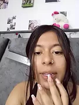 coonyhillss from StripChat