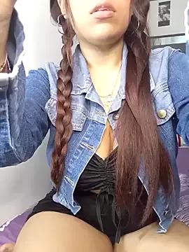 coonyhillss from StripChat