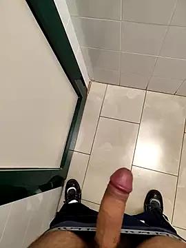 coppiapazza from StripChat