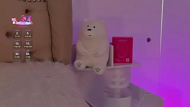Try our streaming cams variety and talk on a personal level with our adorable girls streamers, showing off their bountiful shapes and dildos.