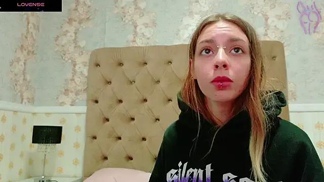 Try our streaming cams variety and talk on a personal level with our adorable girls streamers, showing off their bountiful shapes and dildos.