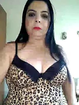 coroadelicia45 from StripChat