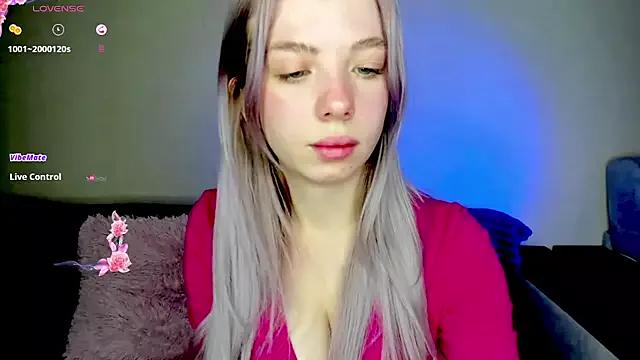 Try our streaming cams variety and talk on a personal level with our adorable girls streamers, showing off their bountiful shapes and dildos.