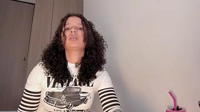 Cositarica_ from StripChat is Freechat
