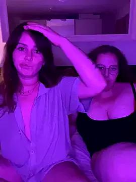 Cling to live show with Countesss from StripChat 