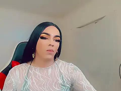 COUPLEdominanthot from StripChat is Freechat