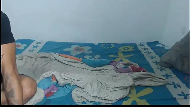 couplehotfantasies from StripChat is Freechat