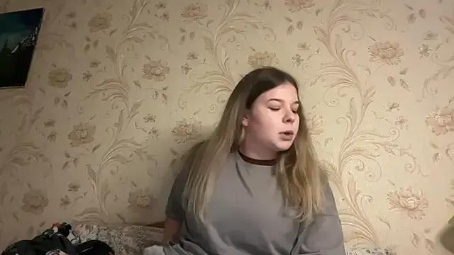 Crave_Elise from StripChat is Freechat