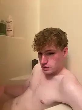 CreamyAustin from StripChat is Freechat