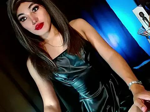 Creamycum_celinexx from StripChat is Freechat
