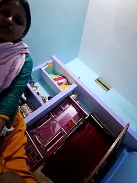 Crezy-Queen01 from StripChat