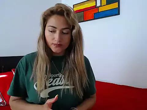 cristal-spicy from StripChat is Freechat