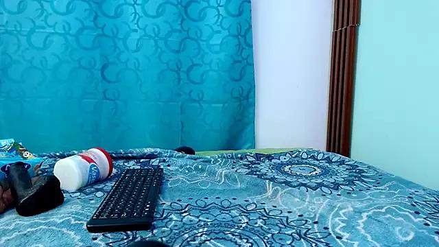 cristalcrazy20 from StripChat is Freechat