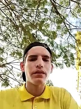Cristopher_062 from StripChat is Freechat