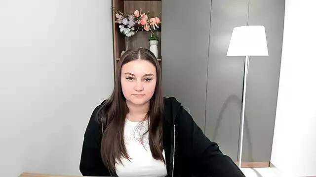 CristyAbrew from StripChat is Freechat