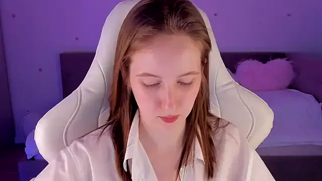 CrystalSoul_ from StripChat is Freechat