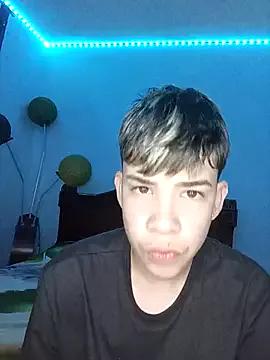 CUB4N1TX_xx from StripChat is Freechat