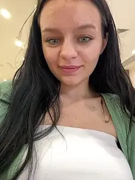 Cum_girlss from StripChat is Freechat