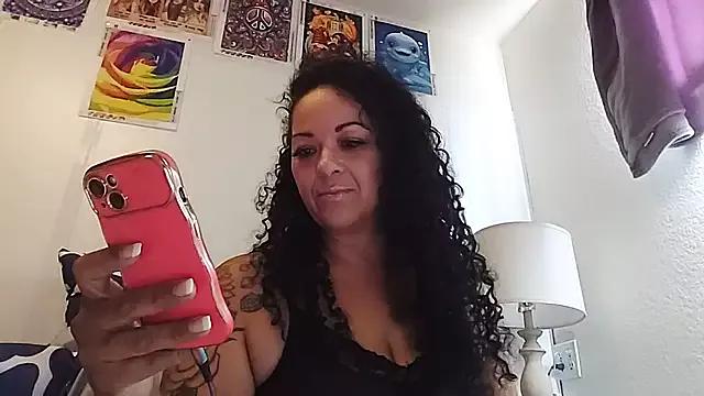 cumplay_withpiper from StripChat is Freechat
