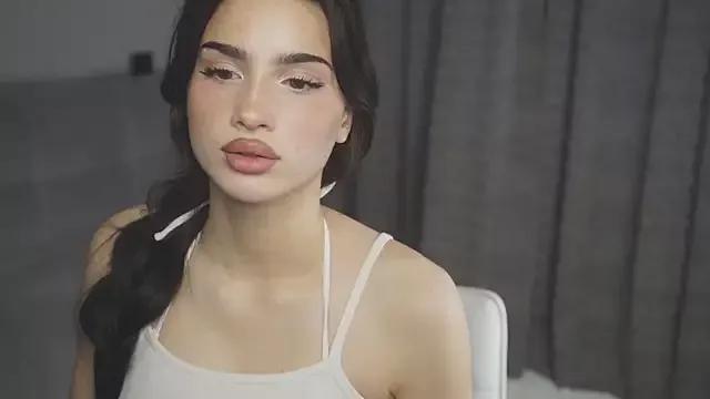 Try our streaming cams variety and talk on a personal level with our adorable girls streamers, showing off their bountiful shapes and dildos.