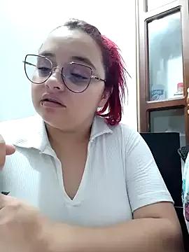 CURVY-HORNY from StripChat is Freechat