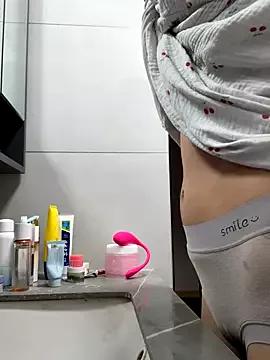 Cute-maomao from StripChat